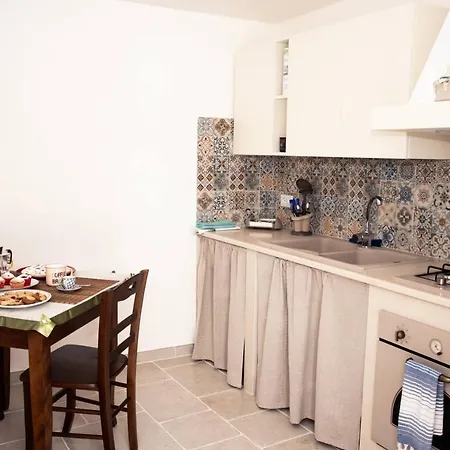 Trulli Donna Isabella 2 Couette-café Locorotondo