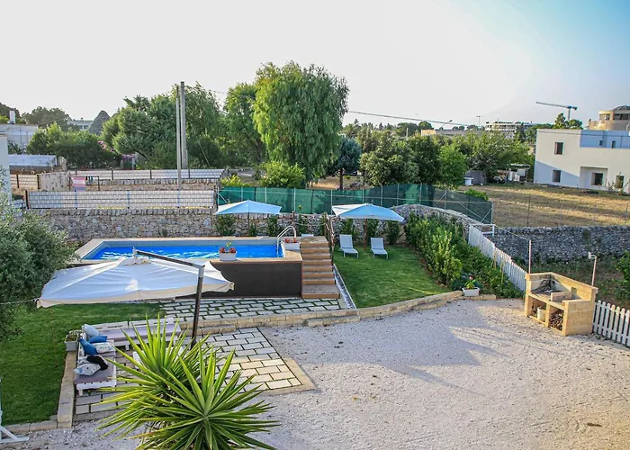 Trulli Donna Isabella 2 Bed & Breakfast