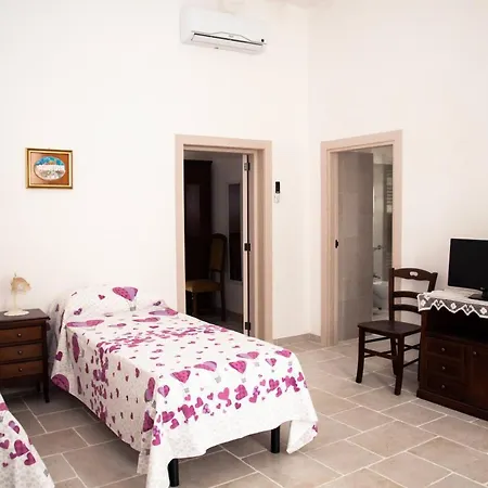 Trulli Donna Isabella 2 로코로톤도