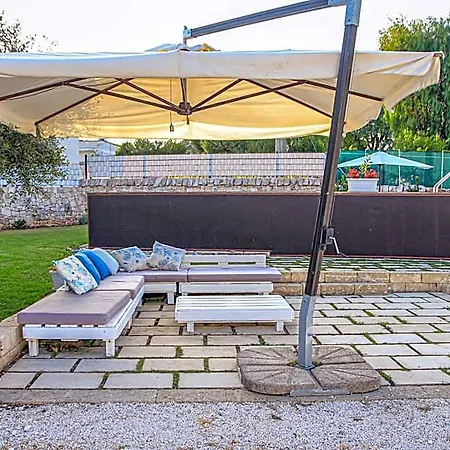 Trulli Donna Isabella 2 Frühstückspension Locorotondo