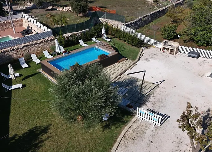 Oda ve Kahvaltı Trulli Donna Isabella 2 *